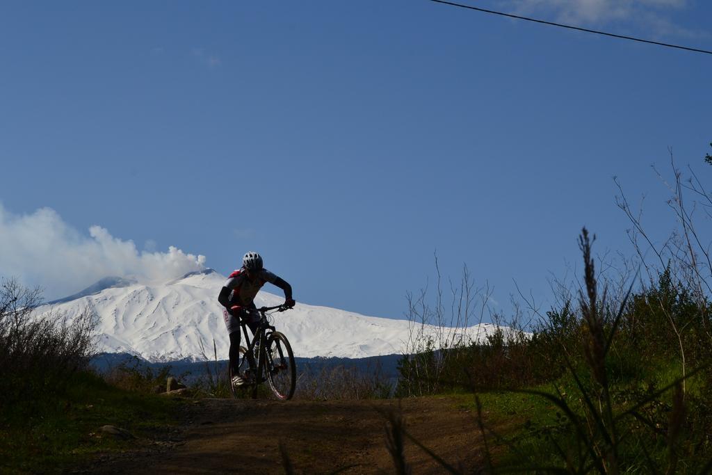 Etna Bike Holiday 제프라나에트니아 외부 사진